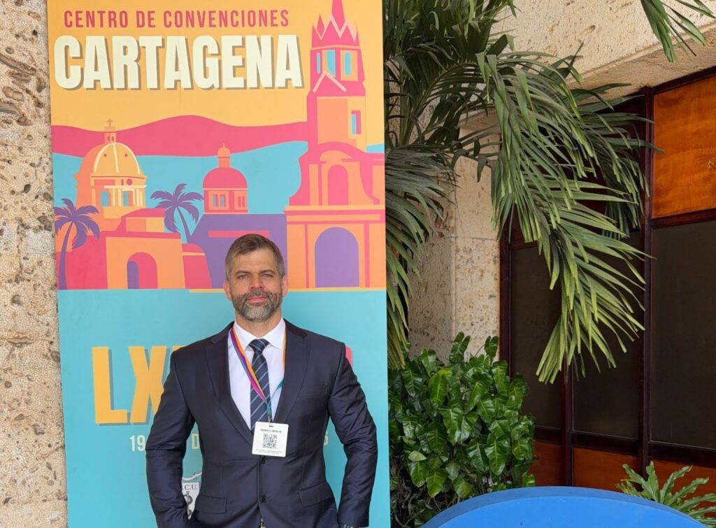 Dr. Marco Túlio no LXI Congresso Colombiano de Urologia: destaque científico na América Latina.